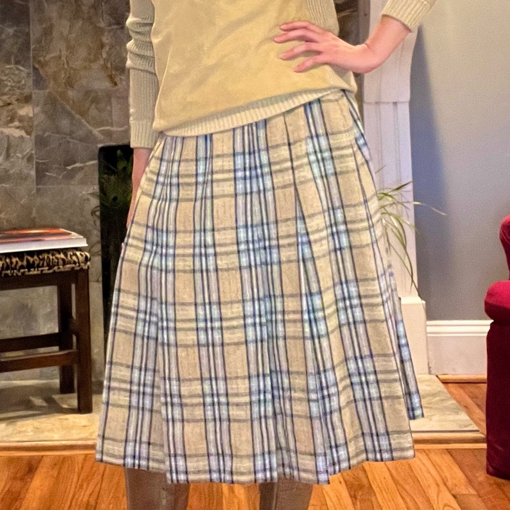 Vintage wool pleated skirt 60s 70s or 80s?